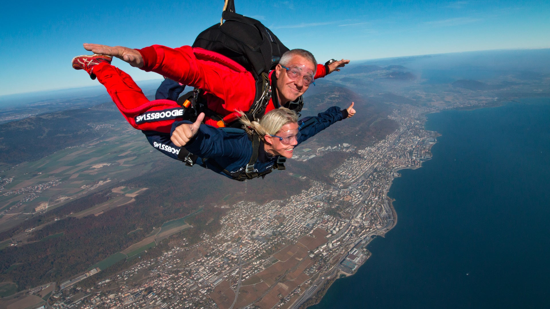 Le saut en parachute tandem